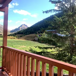 https://cubil-h22-deusol.andorra-la-vella-hotels.net